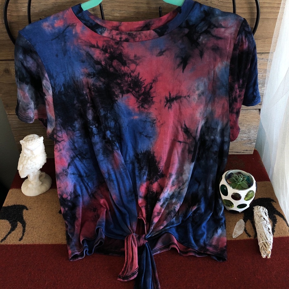 Tie-dye crop top